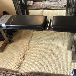 Weight Bench
