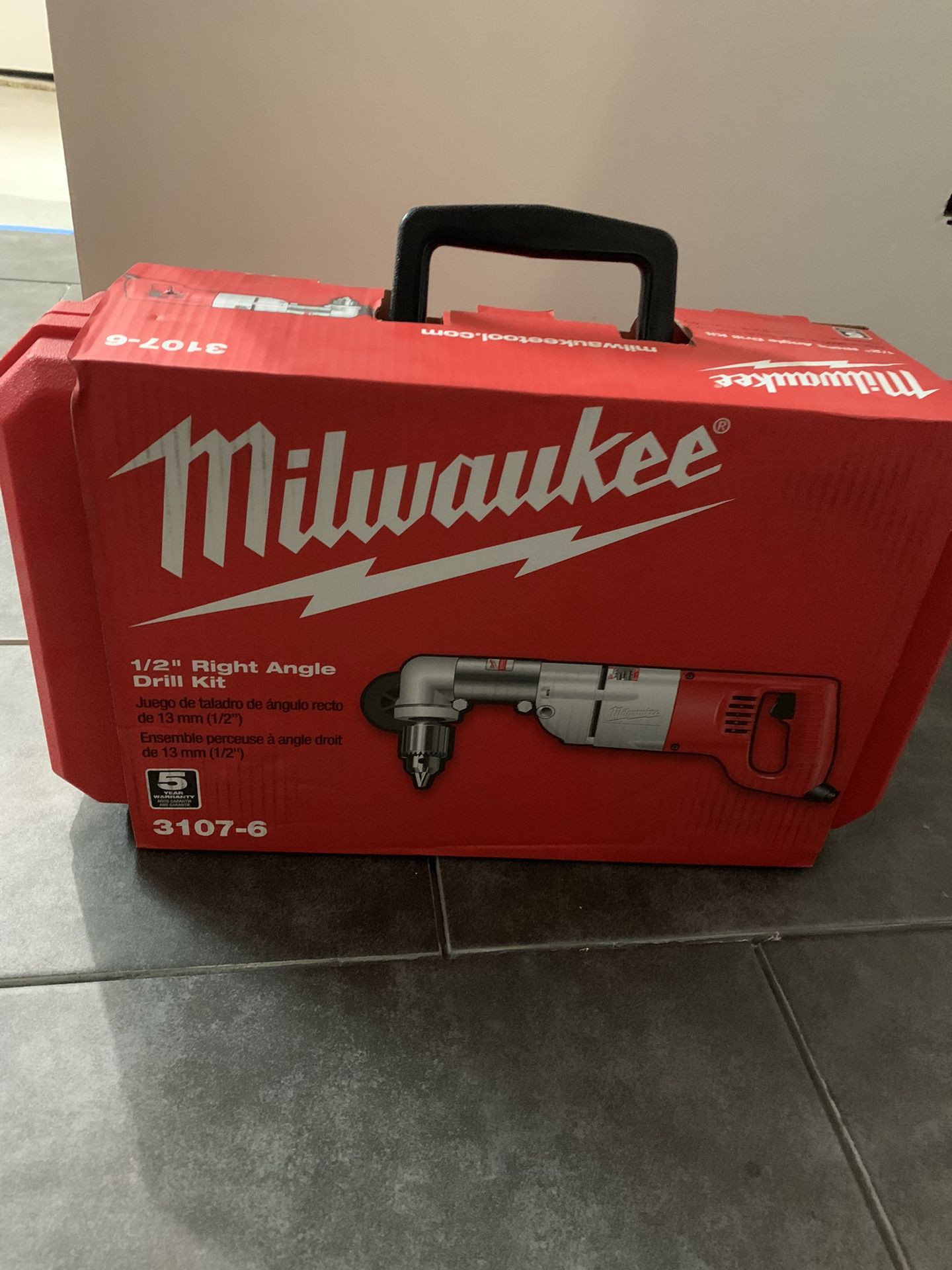 NEW Milwaukee Corded 1/2 in. Corded Right-Angle Drill Kit