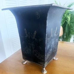 Vintage English Cast Iron Jardinière — Hand-Painted, Claw Feet