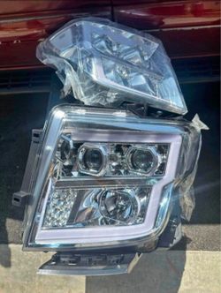 17-22 Nissan Titan & XD Headlights Faros Calaveras Micas