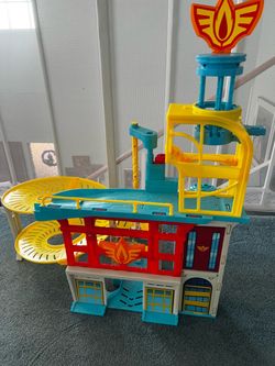Fire buds tower toy