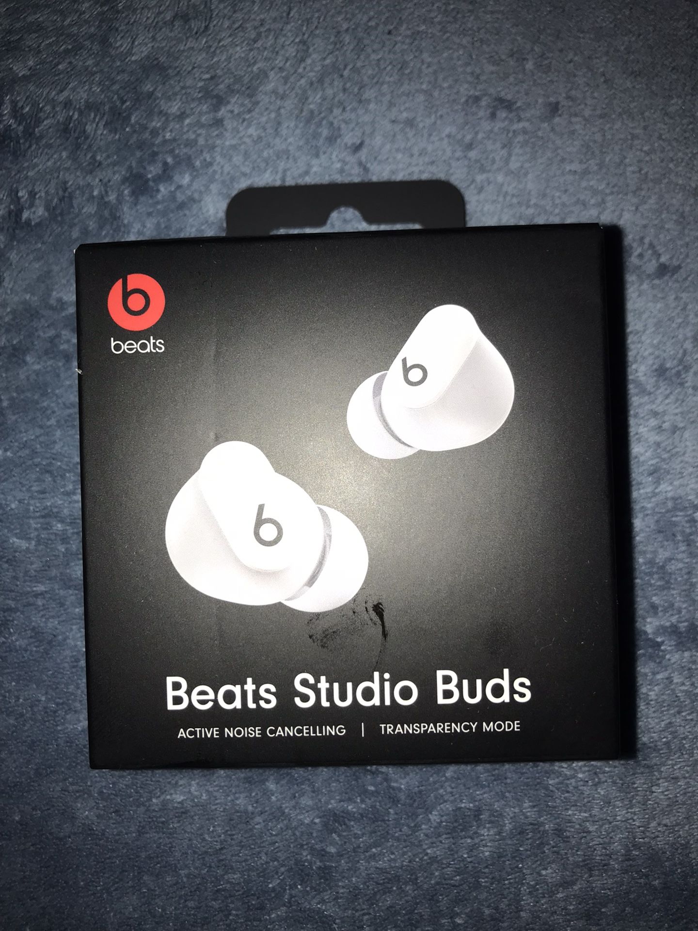 Beats Studio Buds 
