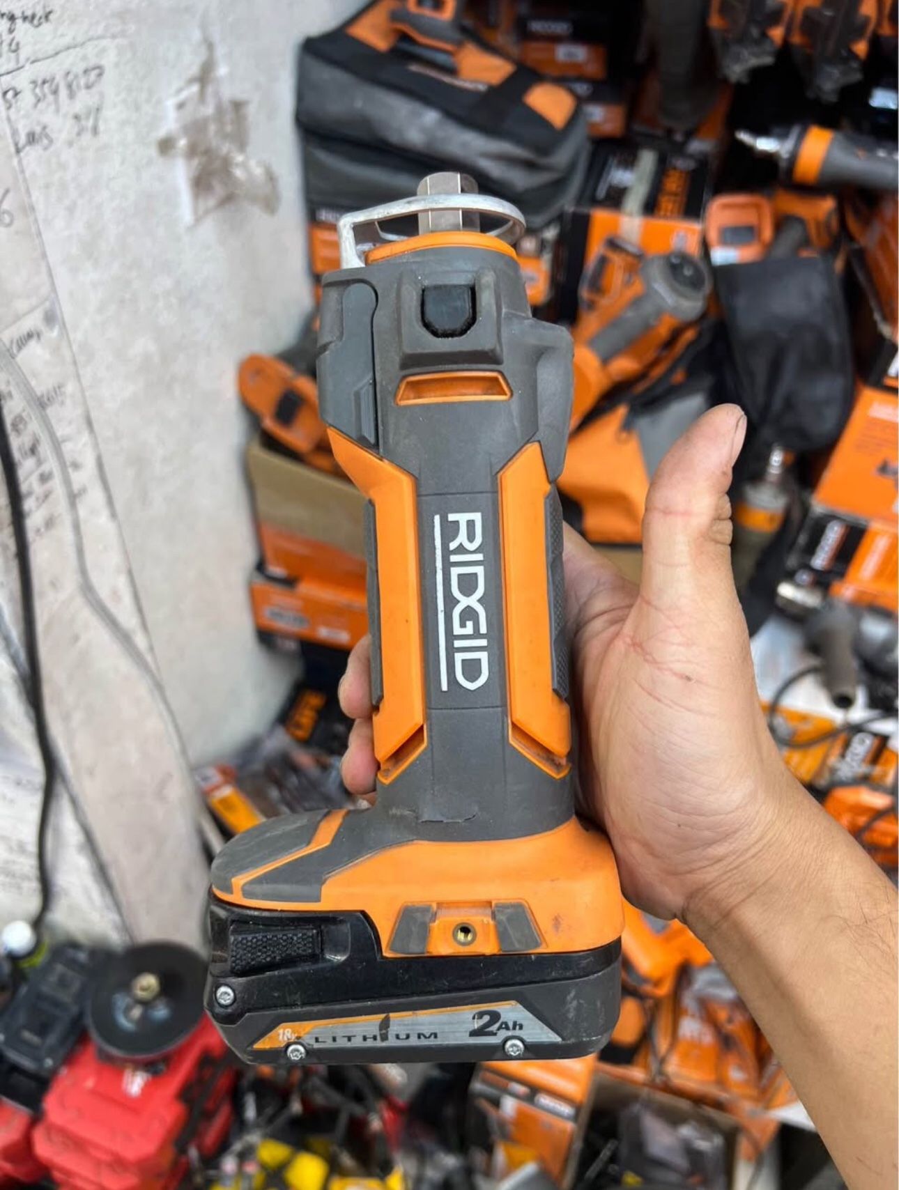 Ridgid 18v Cordless Drywall Cut Out With Battery 