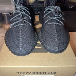 Yeezy boost 350 Men’s Size 8