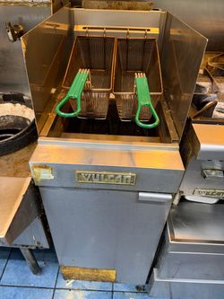 Vulcan Commercial Deep Fryer with Baskets