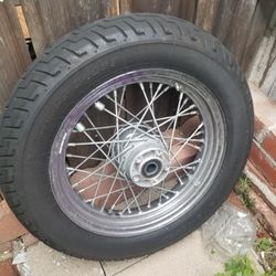 Harley Davidson Roadking tire