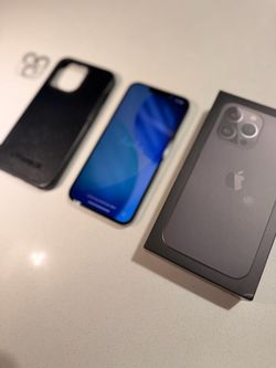 iPhone 13 Pro 128 + New Otterbox + Screen/Camera Protectors Privacy