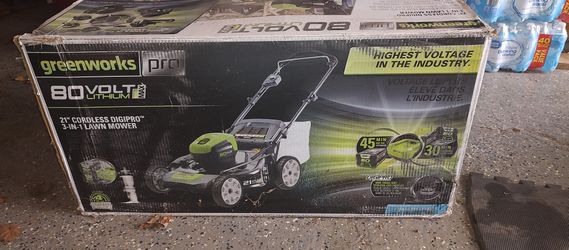 New In Box 80 V Battery Lawnmower