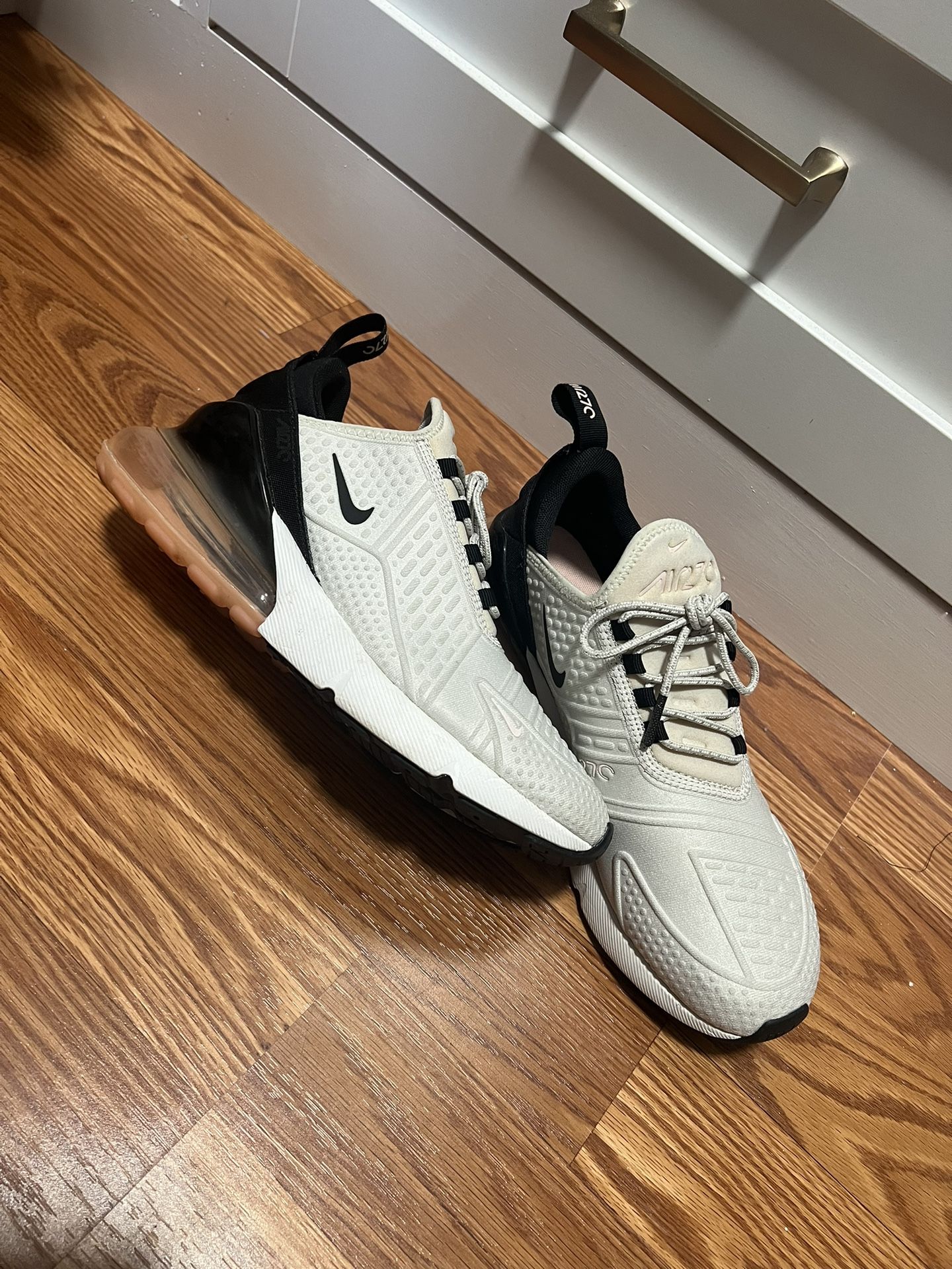 Nike Air Max 270 In Storm pink Size 9