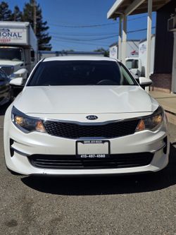 2016 KIA Optima