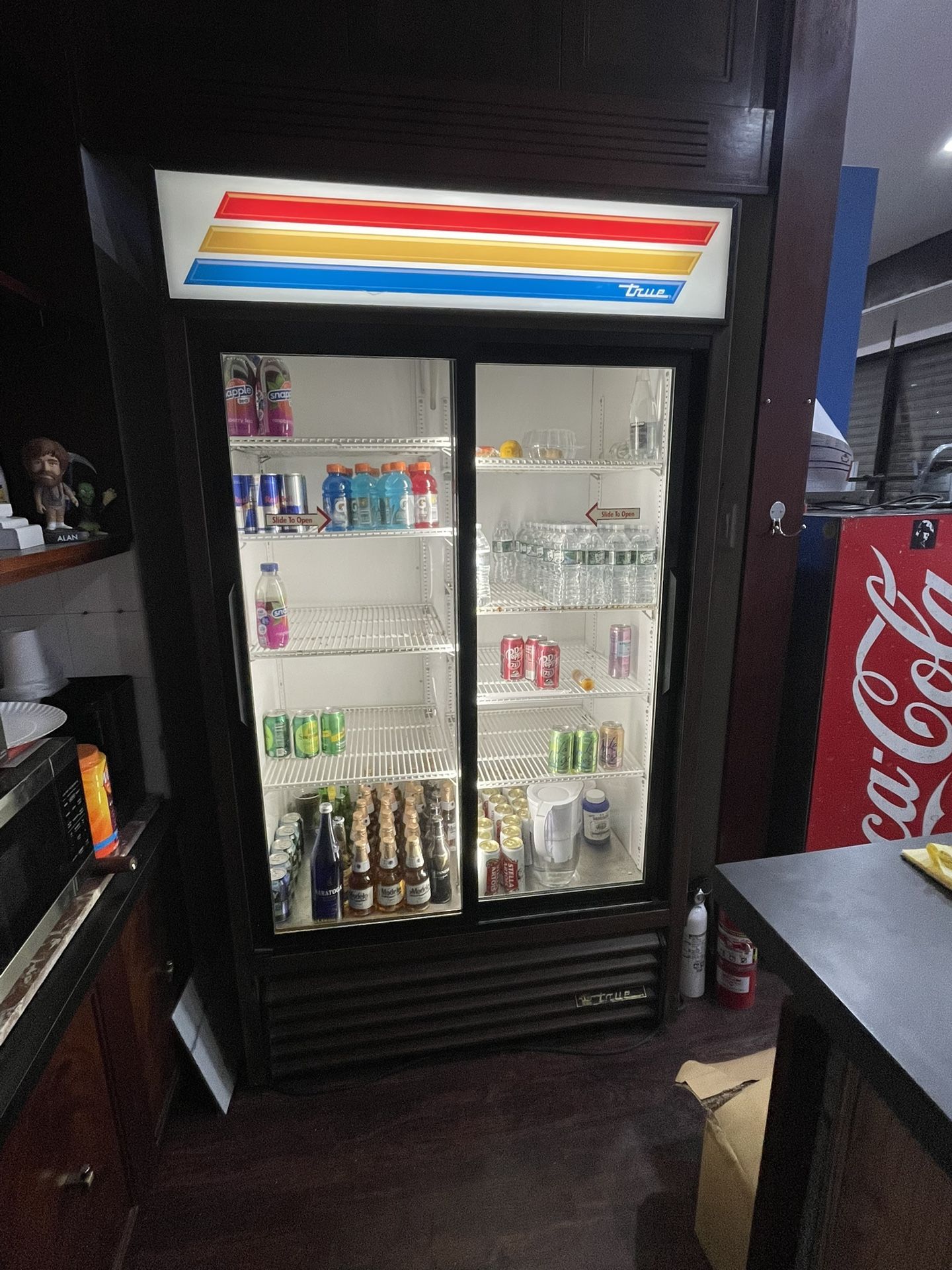 True Brand Commercial 2 Door/Sliding Refrigerator
