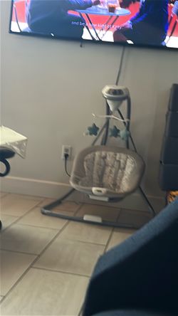Baby swing