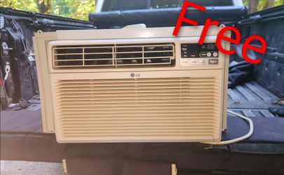 Window AC Unit 8000btu