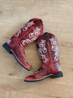 Girls size 4 Boots