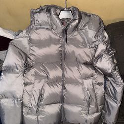 Moncler 2025 Size 5