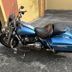 2011 Harley Roadking