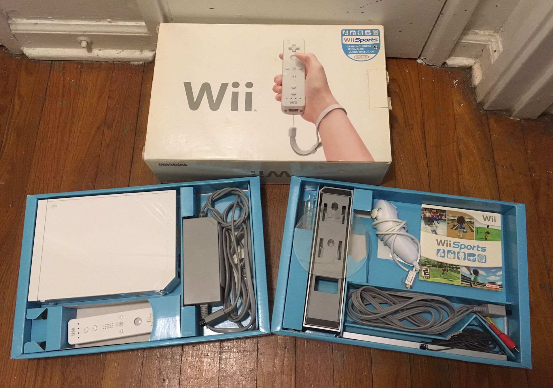 COMPLETE Nintendo Wii system in BOX classic nes u game