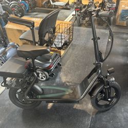 Electric scooter