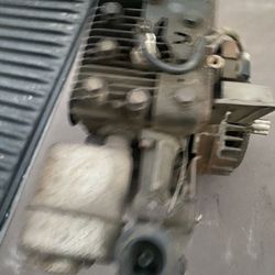 Briggs& Stratton  2hp. 