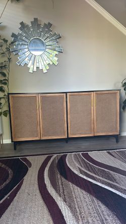 Entryway way table