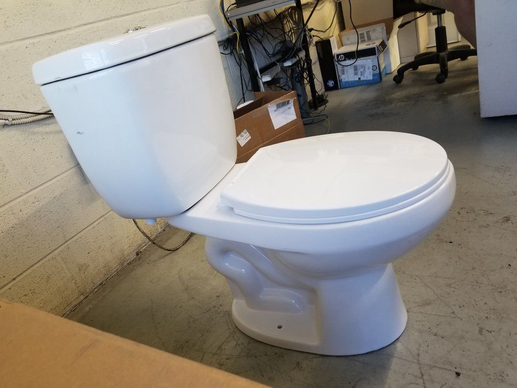 Brand new dual flush toilet best price