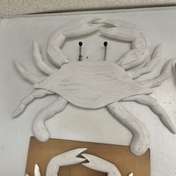 New Large Handcrafted Carved Fruitwood Crab