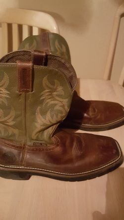 Justin. Workboots.