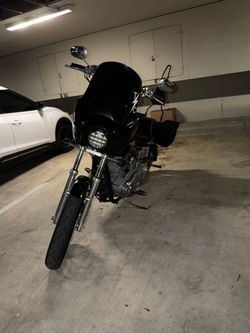 2004 Harley Davidson -FXD - Dyna super glide