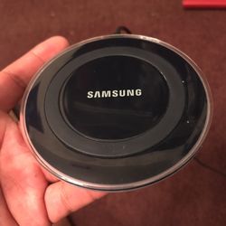 Samsung wireless charging pad