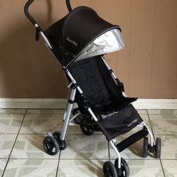 JEEP LIGHT WEIGHT STROLLER!!!!