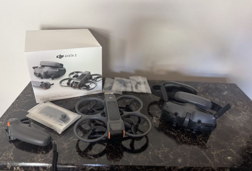 DJI Avata 2 Fly More Combo