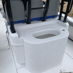 Project Boat/ Custom Fiberglass Fabrication 