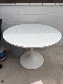 IKEA Round Table & Chairs