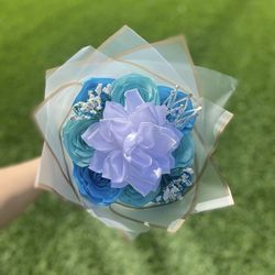 Ribbon Bouquet 