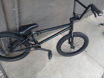 20 inch HARO DOWNTOWN 25 CRANK 9 TOOTH rear