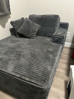 Foam lounge chair