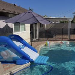 🌊 Inflatable Pool Slide