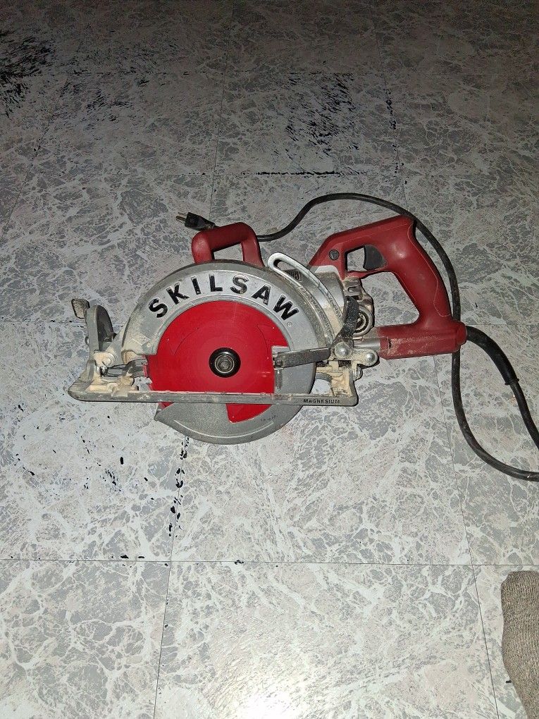 Skill Saw Mag 77