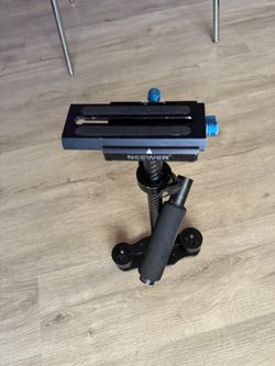 Neewer (steadycam)