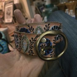Hippie Mod Vintage Belt  Stunning Leather Hippie