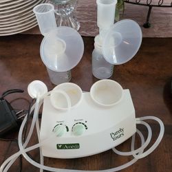 Ameda Breast Pump & Travel Bag