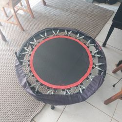 Trampoline 