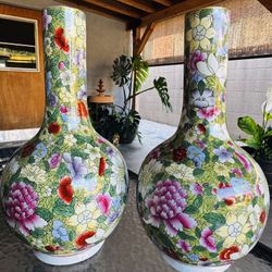 Chinese Porcelain Vase