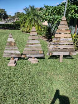 Reclaimed Wood Christmas Tree