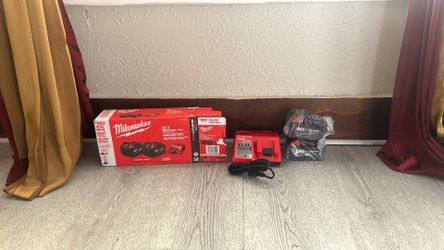 Milwaukee 5.0 Battery & Charger