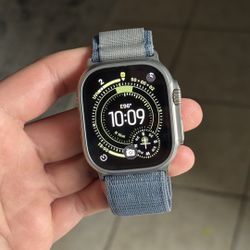 Apple Watch Ultra 2 49mm Natural Titanium (Cellular)