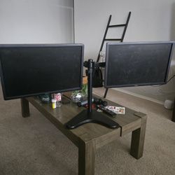 Monitors And Stand