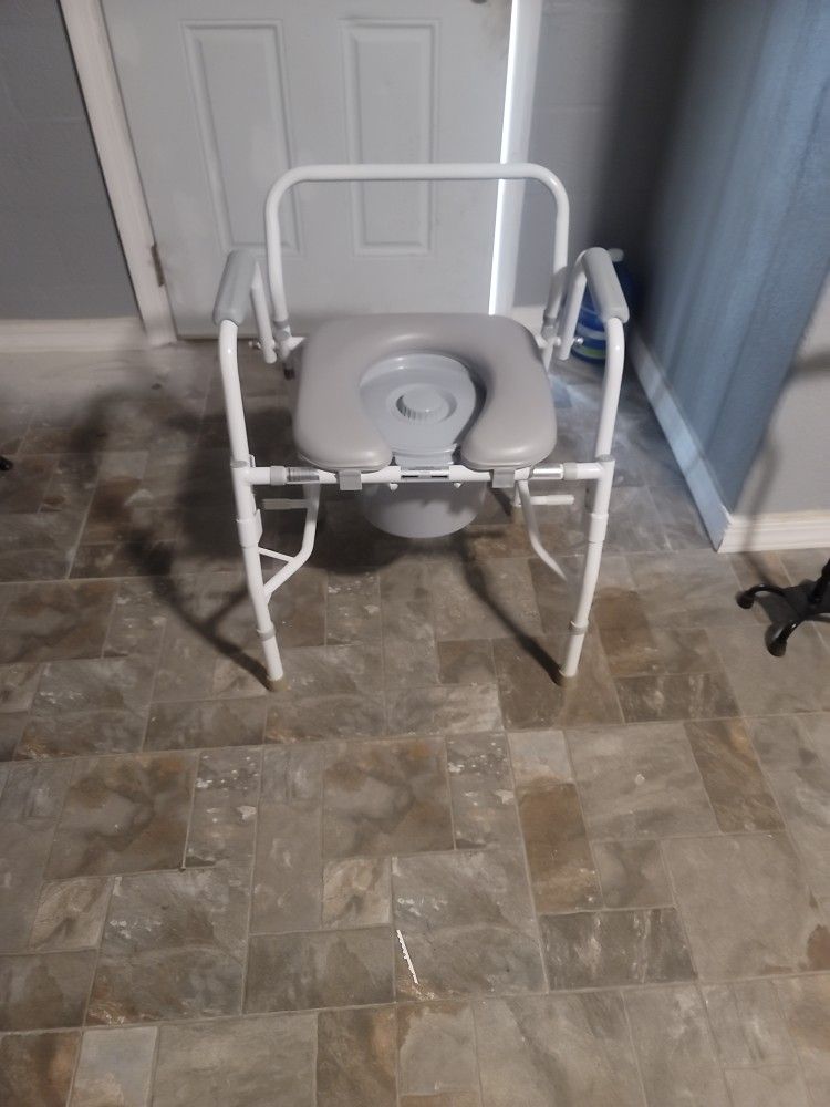 Camping Toilet $25