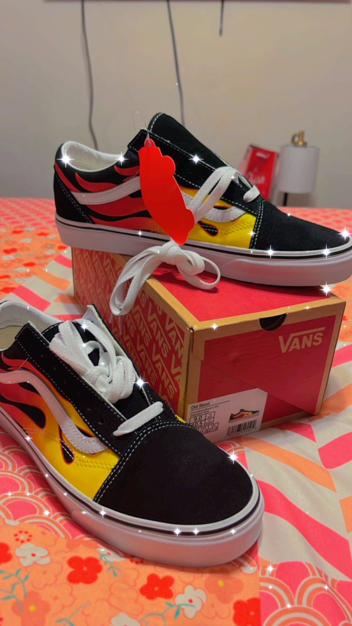 Vans old skool For sale box me size Never worn