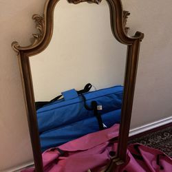 $150-Beautiful Hollywood Regency Mid Century Mirror Like New/ check out our other sales
